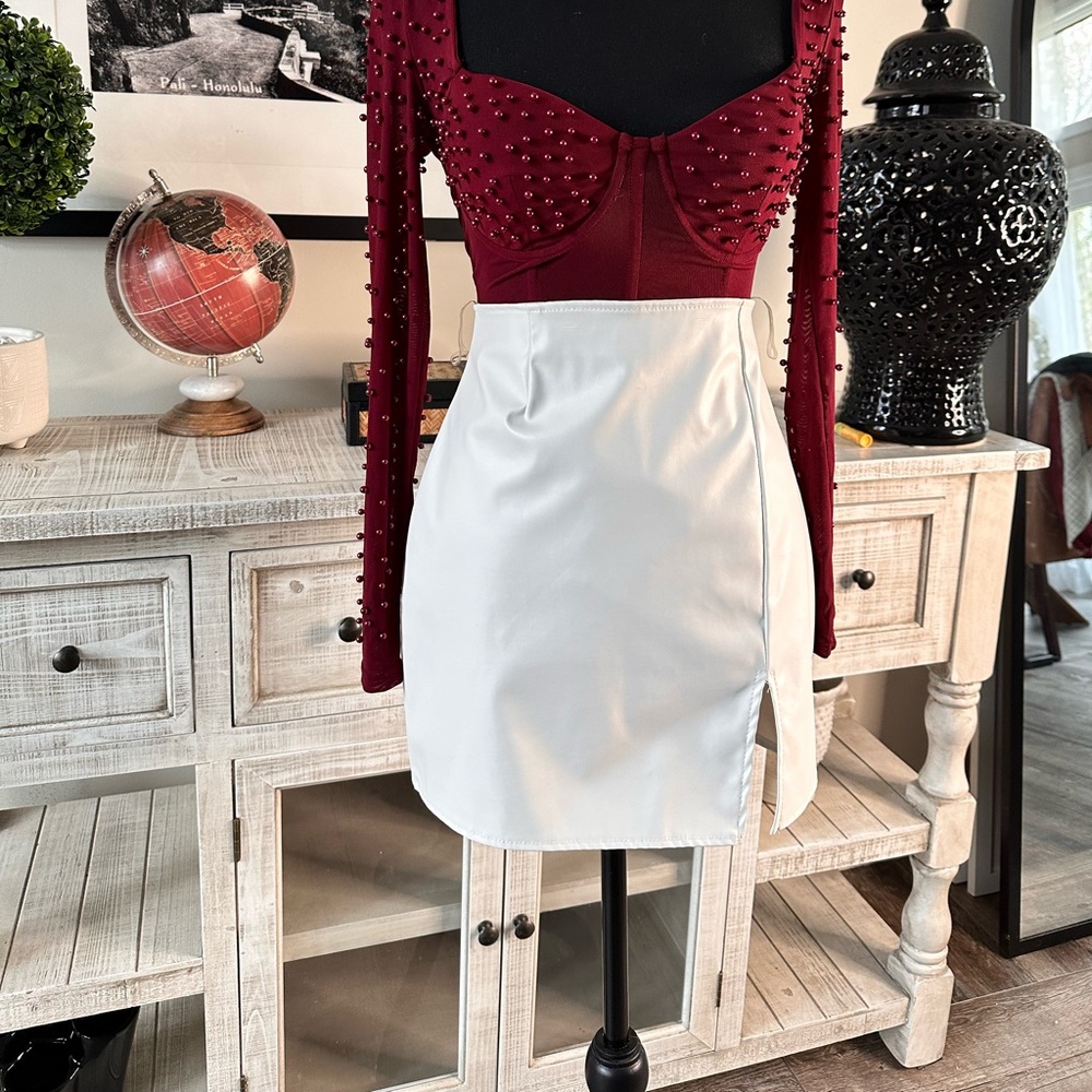 White NWOT leather skirt never worn